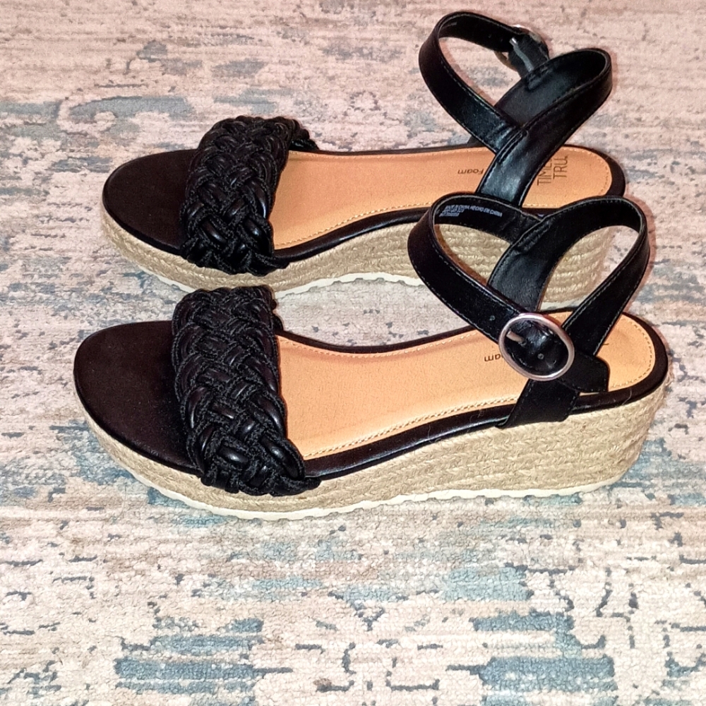 Time And Tru Black espadrilles Sandals Size 8